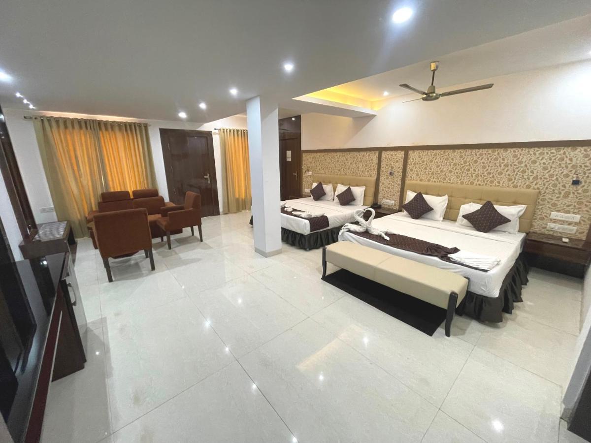 Hotel Goa Continental Arpora Exterior foto