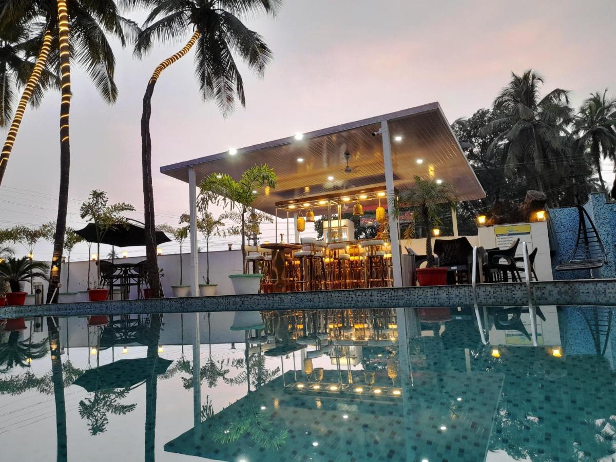 Hotel Goa Continental Arpora Exterior foto